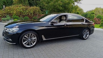 BMW Seria 7 G11-G12 Sedan 750i 450KM 2017 BMW Seria 7 750 Li 4.4 V8 xDrive Najbogatsze Wyposazenie VAT 23 4.4 450KM, zdjęcie 3