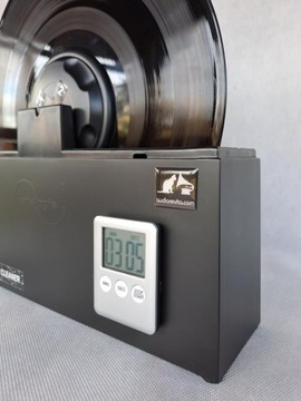 Ультразвуковой очиститель виниловых пластинок BRC-06.