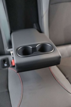 Toyota Corolla XII TS Kombi Facelifting 2.0 Hybrid Dynamic Force 196KM 2024 Toyota Corolla 2.0 Hybrid GR Sport Dynamic 2.0 Hybryda 196KM, zdjęcie 27