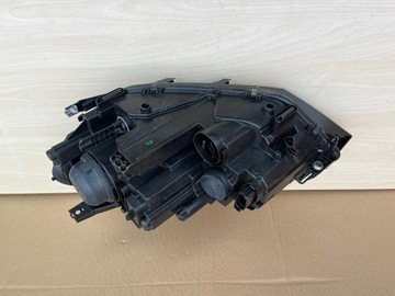 ФОНАРЬ ПЕРЕДНИЙ ПРАВЫЙ VW TOURAN III 5TA 5TB941006