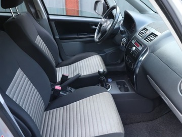 Suzuki SX4 II S-cross 1.6 VVT 120KM 2014 Suzuki SX4 1.6 VVT, Klima, zdjęcie 8