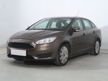 Ford Focus III Sedan Facelifting 1.6 Ti-VCT 105KM 2017 Ford Focus 1.6 i, Salon Polska, GAZ, VAT 23%, zdjęcie 1