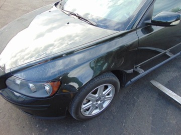 BLATNÍK LEVÝ PŘEDNÍ VOLVO S40 V50 465-46