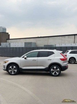 Volvo XC40 Crossover Facelifting 2.0 B5 250KM 2022 Volvo XC 40 2.0 250KM bardzo zadbane,nowe auto 2.0 Benzyna 250KM, zdjęcie 10