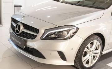 Mercedes Klasa A W176 Hatchback 5d Facelifting 180 122KM 2017 Mercedes-Benz Klasa A 180 Style 1.6 Benzyna 122KM, zdjęcie 25