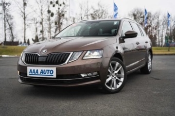 Skoda Octavia III Liftback Facelifting 1.5 TSI ACT 150KM 2019 Skoda Octavia 1.5 TSI, Salon Polska, Serwis ASO, zdjęcie 8
