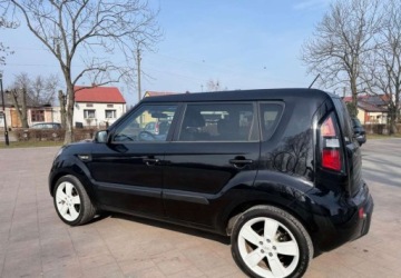Kia Soul I Crossover 1.6 DOHC CVVT 124KM 2011 Kia Soul Kia Soul 1.6 M 1.6 Benzyna 124KM, zdjęcie 26