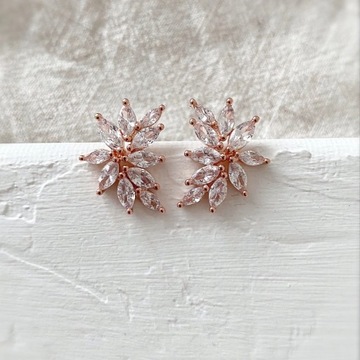 Свадебные серьги с кристаллами розового золота