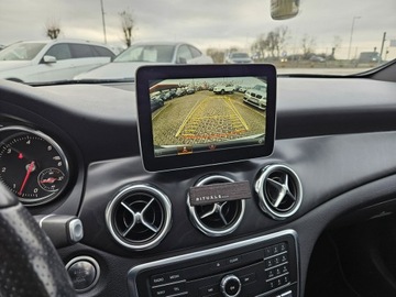 Mercedes GLA I Off-Roader Facelifting 2.0 250 211KM 2018 Mercedes GLA 250 2,0 Benzyna 211KM automat 4 matic, zdjęcie 12
