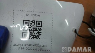 DC20 218-100 PŘÍSTROJOVÁ DESKA BUDÍK MAZDA DEMIO 98R