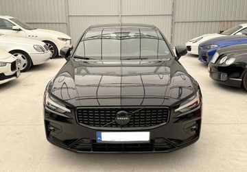 Volvo S60 III Sedan Facelifting 2.0 B5 250KM 2024 Volvo S60 4X4 S60 PLUS DARK 2.0 BENZ 250 KM 2024r Warszawa 2.0 Benzyna, zdjęcie 13