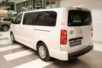 Toyota 2024 Toyota Proace Verso 2.0 D4-D Long Business 2.0 Diesel 144KM, zdjęcie 3