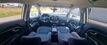 Kia Rio III Hatchback 5d Facelifting 1.1 WGT 75KM 2015 Kia Rio Kia Rio 1.1 CRDI Attract 1.1 Diesel 75KM, zdjęcie 8