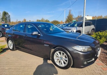 BMW Seria 5 F10-F11 Limuzyna Facelifting 528i 245KM 2016 BMW Seria 5 Super Stan 245KM xDRIVE Zobacz GWARANCJA 2.0 Benzyna 245KM, zdjęcie 5