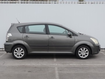 Toyota Corolla Verso E120 1.8 VVT-i 130KM 2007 Toyota Corolla Verso 1.8, Navi, Klima, zdjęcie 5