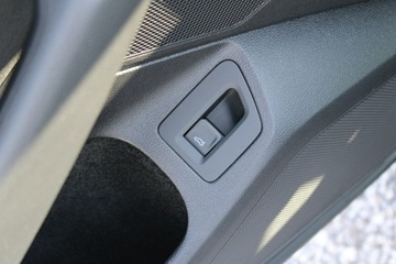 Volkswagen Passat B8 Limousine Facelifting 2.0 TDI SCR 150KM 2021 Volkswagen Passat ESSENCE LED F-vat, zdjęcie 15