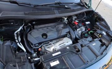 Peugeot 3008 II Plug-In Hybrid Facelifting 1.6 HYBRID 225KM 2021 Peugeot 3008 Peugeot 3008 225 e-EAT8 Allure Pack 1.6 Hybryda Plug-in 225KM, zdjęcie 33