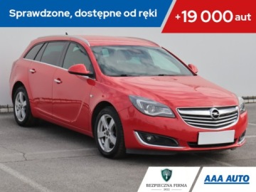 Opel Insignia I Sports Tourer Facelifting 1.4 Turbo ECOTEC LPG 140KM 2014 Opel Insignia 1.4 Turbo, Navi, Xenon, Bi-Xenon