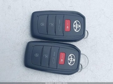 Toyota Land Cruiser VIII 2024 Toyota Land Cruiser 2024 TOYOTA LAND CRUISER 2.4 Hybryda 326KM, zdjęcie 10