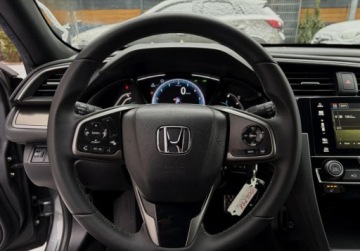 Honda Civic X Hatchback 5d Facelifting 1,0 VTEC TURBO 126KM 2020 Honda Civic 1.0 TURBO kamera 126KM gwarancja bezwypadkowy MANUAL 101.000, zdjęcie 21