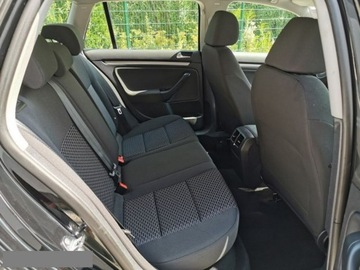 Volkswagen Golf VI Variant 1.6 TDI-CR DPF BlueMotion 105KM 2011 Volkswagen Golf 1.6 TDI CR 105KM # 1 właściciel, zdjęcie 10