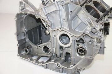 APRILIA RSV4 1000 CYLINDRY TŁOKI KARTER BLOK SILNIK