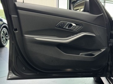 BMW Seria 3 G20-G21 Limuzyna 2.0 318i 156KM 2021 BMW Seria 3 318i Kamera cofania CarPlay Android Auto Nawigacja LED, zdjęcie 12