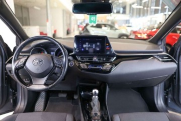 Toyota C-HR I Crossover Facelifting 1.8 Hybrid 122KM 2023 Toyota C-HR 1.8 Hybrid Style 1.8 Hybryda 122KM, zdjęcie 4