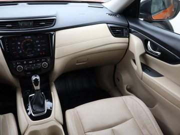 Nissan X-Trail III Terenowy Facelifting 1.7 dCi 150KM 2019 Nissan X-Trail 1.7 dCi, Salon Polska, Serwis ASO, zdjęcie 7