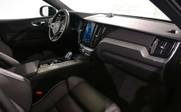 Volvo XC60 II 2025 Volvo XC 60 Volvo XC 60 B5 B AWD Ultimate Black Edition 2.0 Benzyna 250KM, zdjęcie 17