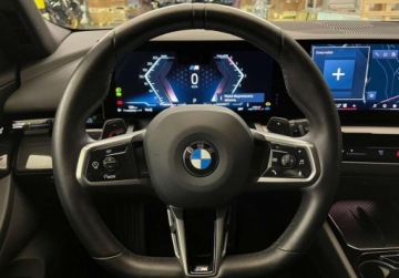 BMW Seria 5 G90-91 Touring 2.0 520d 197KM 2024 BMW Seria 5 520d xDrive, PAKIET SPORTOWY M PRO, Gwarancja, Individual 2.0, zdjęcie 19