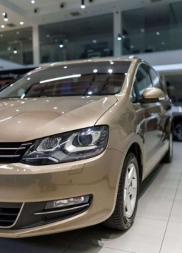 Volkswagen Sharan II Van Facelifting 2.0 TSI 220KM 2016 Volkswagen Sharan 2.0 TSI BMT Highline DSG 2.0 Benzyna 220KM, zdjęcie 10