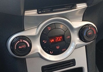 Ford Fiesta VII Van 1.6 Duratorq TDCi 90KM 2009 Ford Fiesta Zarejestrowany - ubezpieczony - 1,6 - 90 KM 1.6 Diesel 90KM, zdjęcie 25