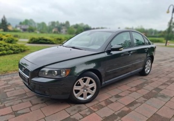 Volvo S40 II 2.4 i 140KM 2005