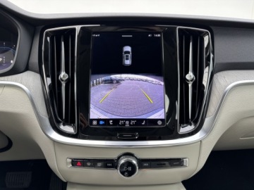 Volvo V60 II  Kombi Facelifting 2.0 B4 197KM 2023 Volvo V60 V60 B4 | Diesel | Plus Bright | | FV23%, zdjęcie 13