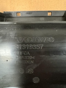 ВОЗДУХОЗАБОРНИК VOLVO V40 II 2012-2018 31319357