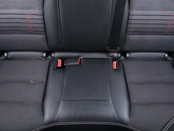 Mercedes Klasa B W246 Sports Tourer Facelifting 1.6 180 122KM 2017 Mercedes B B 180, Automat, Skóra, Navi, Klima, zdjęcie 9