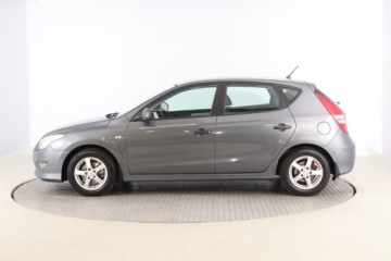 Hyundai i30 I Hatchback 1.4 109KM 2010 Hyundai i30 1.4 CVVT, Salon Polska, Klima,ALU, zdjęcie 2