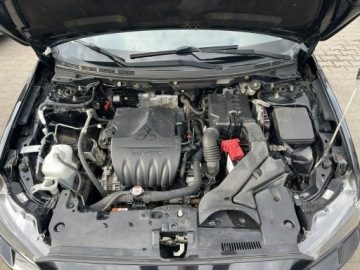 Mitsubishi Lancer IX Sedan 1.6 MIVEC 117KM 2015 Mitsubishi Lancer HAK Klimatyzacja Czujniki park., zdjęcie 12
