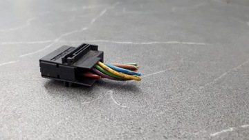 2205450028 KONEKTOR MERCEDES W203