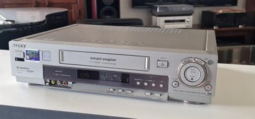Видеорегистратор SONY SLV SF 90 SLV-SF90