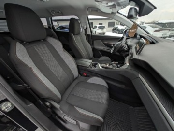 Peugeot 5008 II Crossover 1.2 PureTech 130KM 2020 Peugeot 5008 Navi Grip Control Automat Tempomat Serwis Roczna Gwarancja 1.2, zdjęcie 31