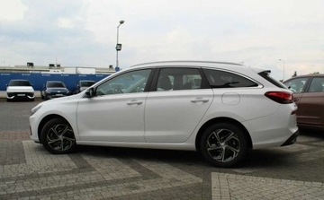 Hyundai i30 III Wagon Facelifting 1.0 T-GDI 120KM 2023 Hyundai i30 Salon Polska, Autoryzowany dealer, Automat, Faktura VAT 23, zdjęcie 5