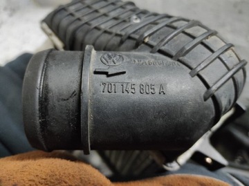 CHLADIČ INTERCOOLER VW TRANSPORTER T4 701145805A