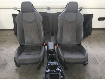 AUDI TTS 8S LIFT FOTELE BOCZKI WNĘTRZE KPL.