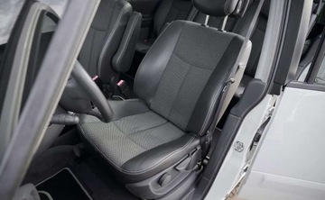 Renault Espace IV Van Facelifting 2.0 dCi 150KM 2013 Renault Espace Renault Espace 2.0 dCi Celsium ESM 2.0 Diesel 150KM, zdjęcie 9