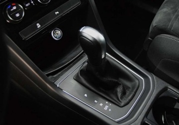 Volkswagen Touran III 2019 Volkswagen Touran 2.0 TDI _ Automat _ 5os _ 2.0 Diesel 115KM, zdjęcie 24