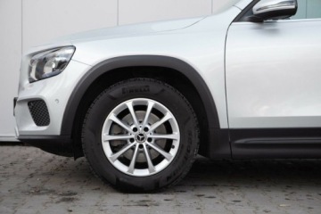 Mercedes GLB SUV 1.3 180 136KM 2021 Mercedes-Benz GLB 180 Style 7G-DCT Salon PL Autotrade 1.3 Benzyna 136KM, zdjęcie 12