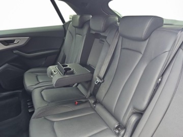 Audi Q8 SUV 3.0 55 TFSI 340KM 2024 Audi Q8 pneumatyka, head up, hak, aktywny tempomat, 3.0 Benzyna 340KM, zdjęcie 27