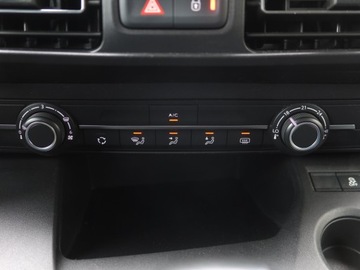 Opel Combo E Kombivan 1.2 Turbo 110KM 2019 Opel Combo 1.2 Turbo, Salon Polska, Serwis ASO, zdjęcie 12